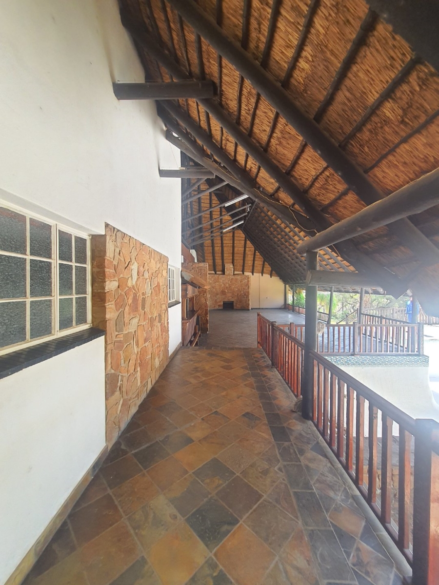 To Let 5 Bedroom Property for Rent in Hartbeespoort Rural North West